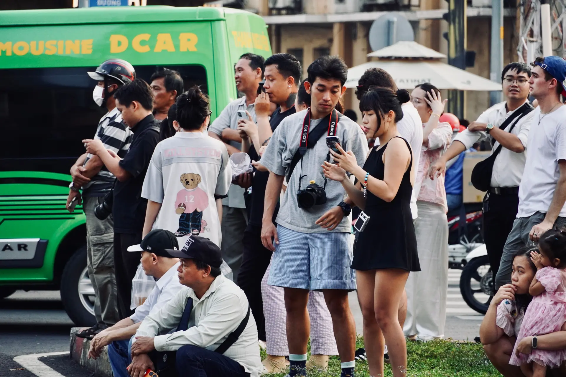 Foto tim magang di lapangan